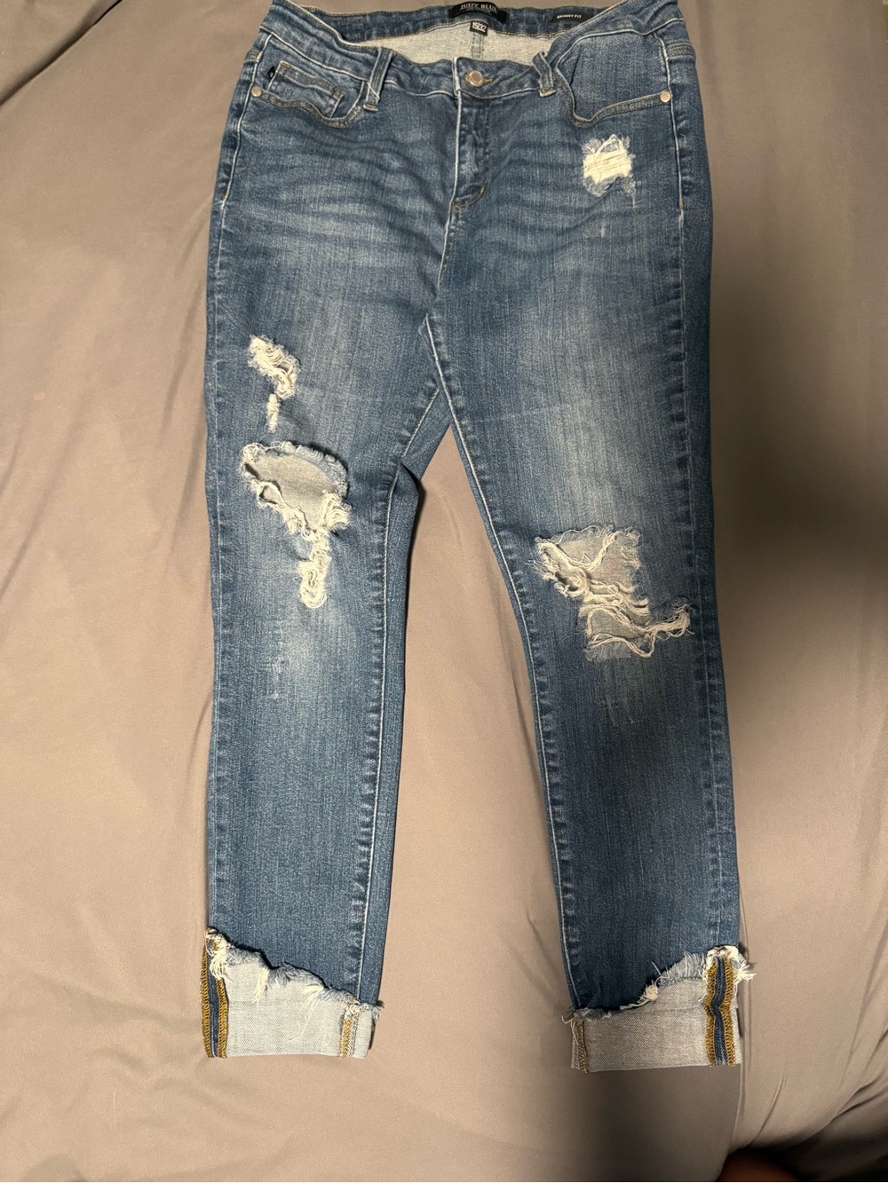 Judy Blue Ripped Mid-Blue Cuffed Jeans Size 15/32
